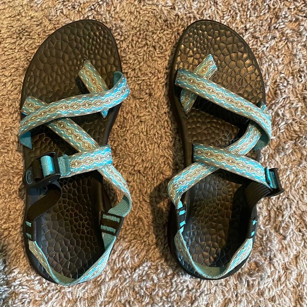 Chaco’s size 10 W
